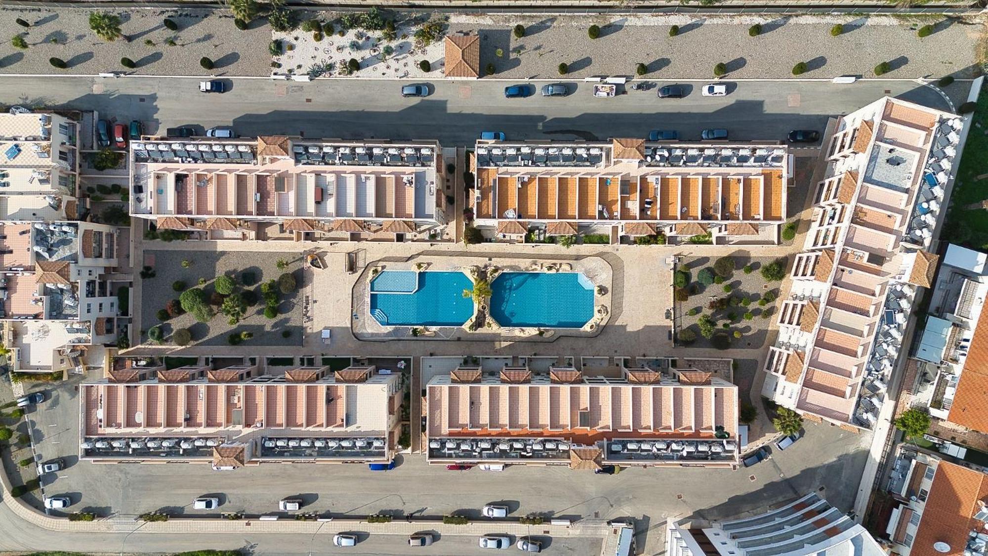Royal Seacrest F G6 Apartment Paphos Bagian luar foto